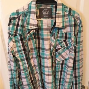 BKE 2XL pearl snap long sleeve shirt.
